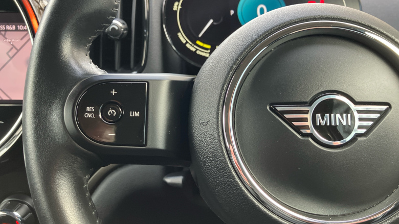 MINI Countryman 1.5 Cooper S E Classic ALL4 PHEV 5dr Auto Hatchback